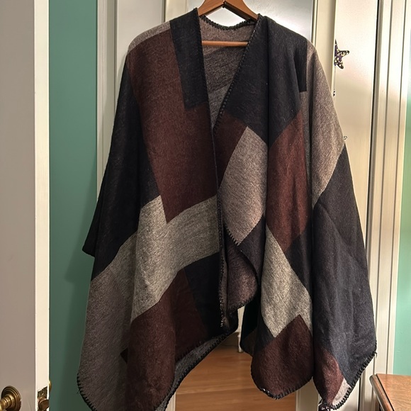 H&M Jackets & Blazers - H&M cape maroons and greys and black print.  One Size